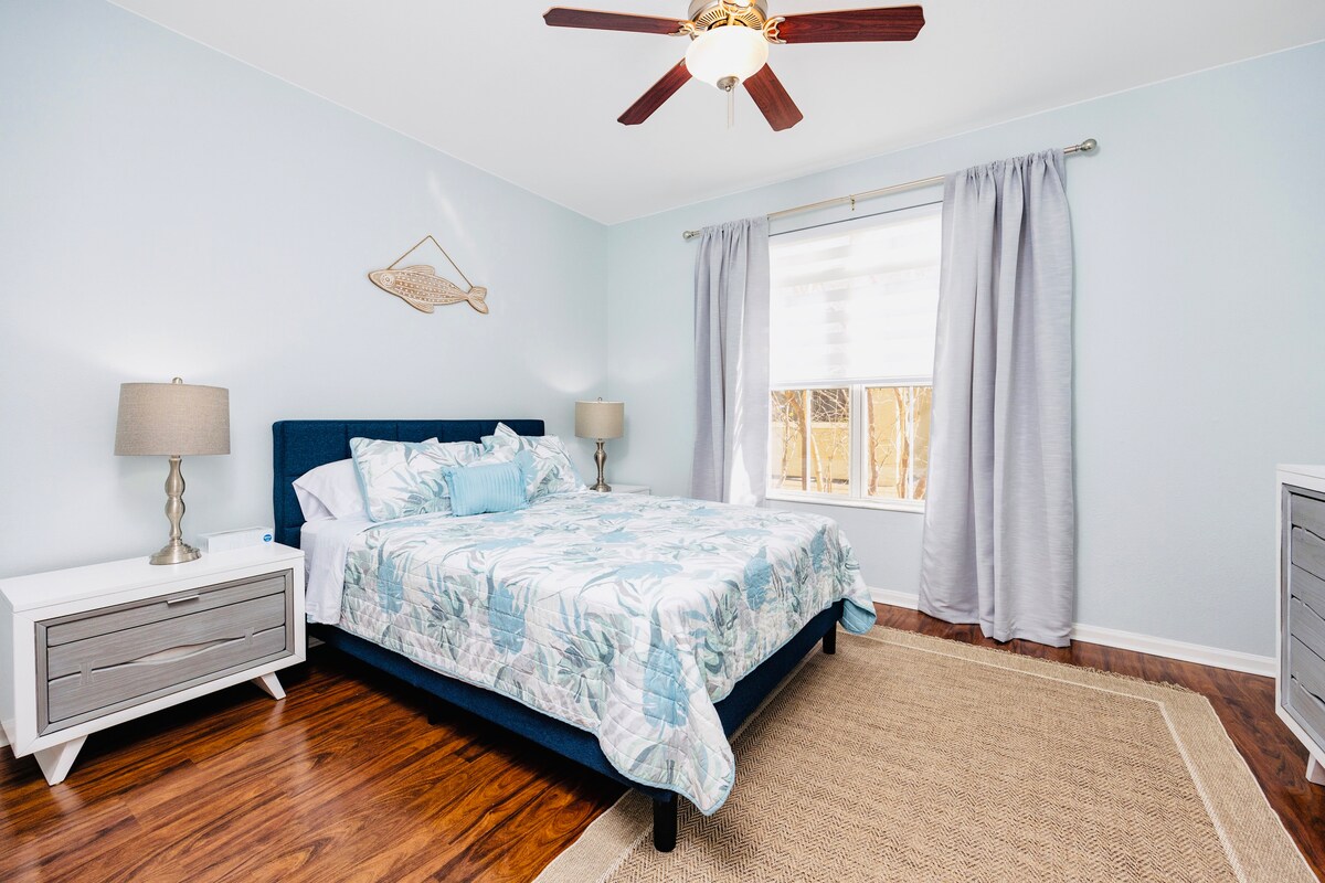 Blue Ocean CLW Condo at Avalon