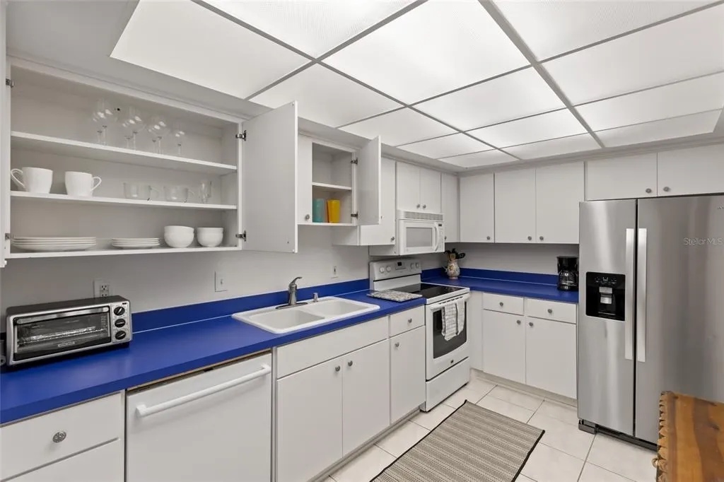 Kitchen & dining 4