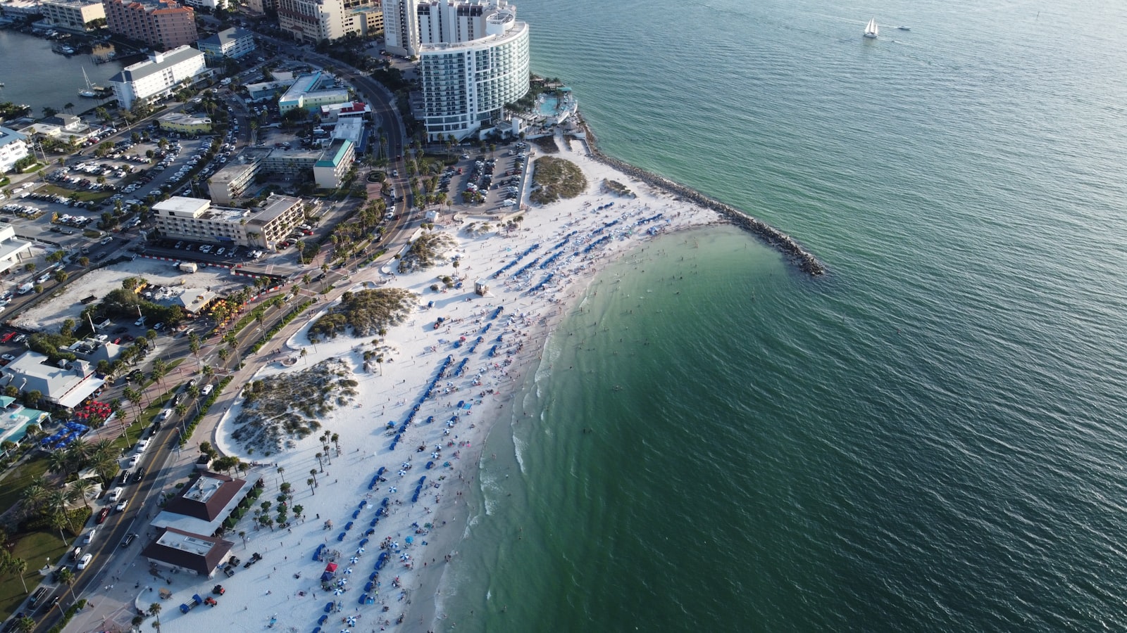 Getting to Clearwater Beach from Tampa and St. Pete Airports
