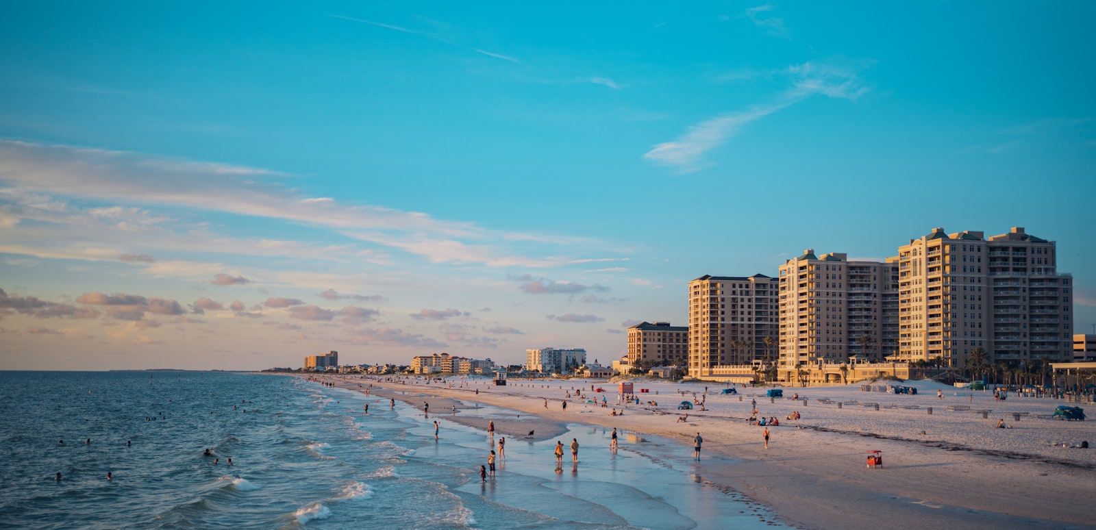 Staying at Avalon, Clearwater: A Host’s Guide to the Neighborhood