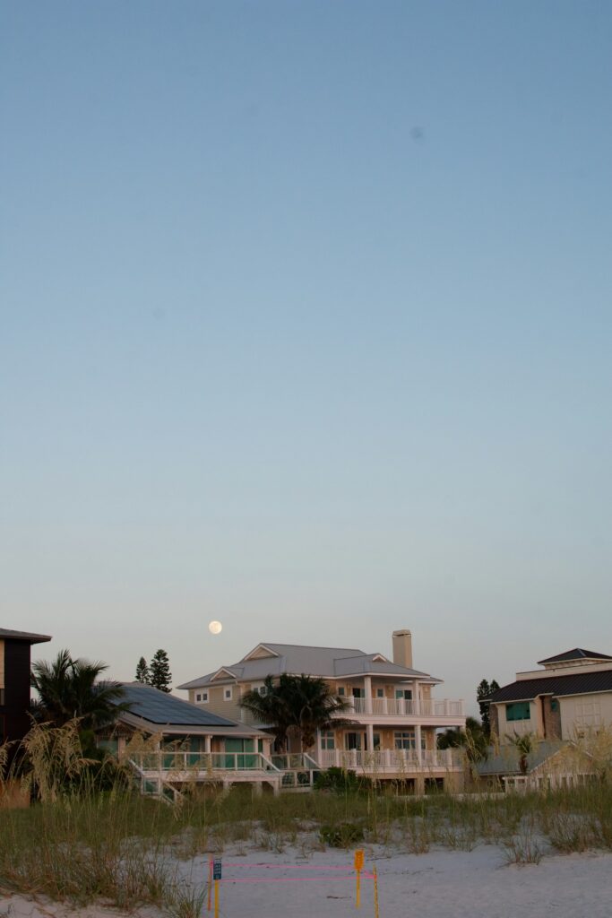 Vacation Rental vs Hotel in Clearwater Beach: Which Is Right for You?